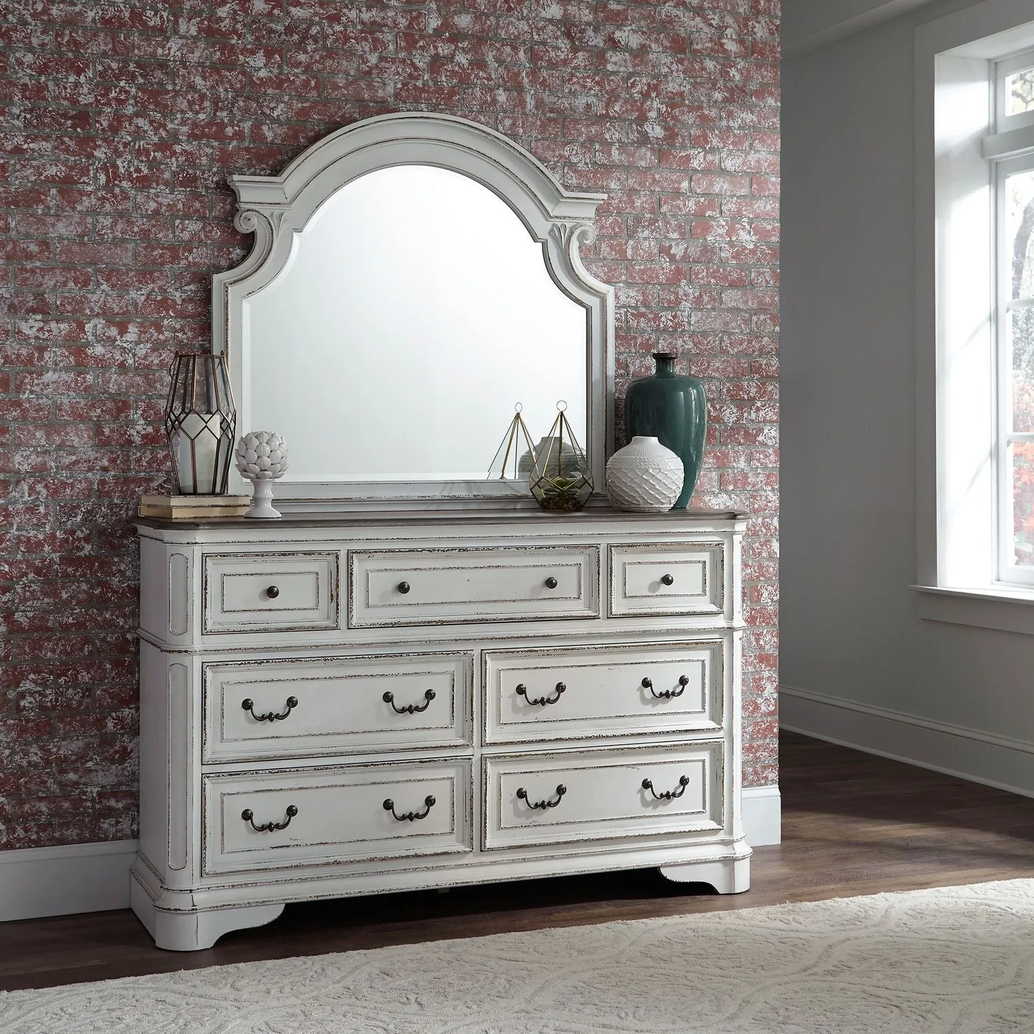 Artemis Arched Crown Panel Bedroom Set