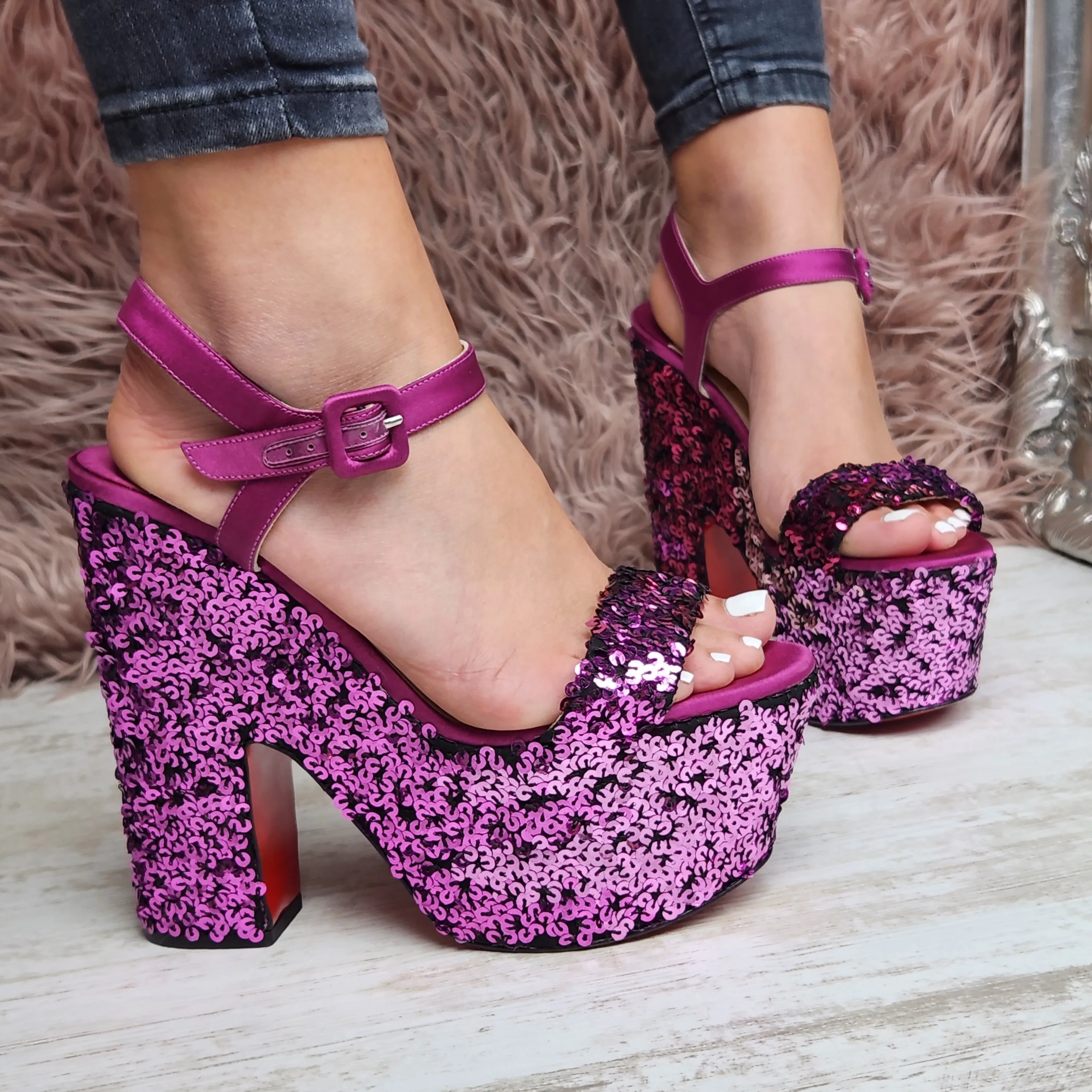 CHRISTIAN LOUBOUTIN SEQUIN PLATFORM SANDALS EU 40/ UK 7