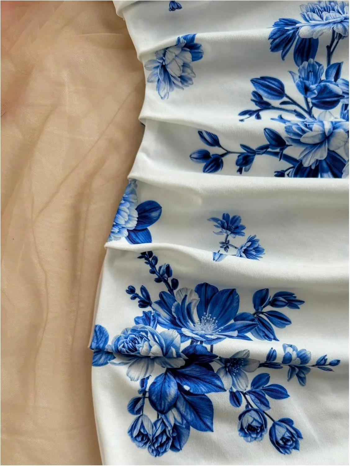 MakeMeChic Women's Summer Floral Tube Top Mini Dresses Blue and White Ruched Strapless Sundress