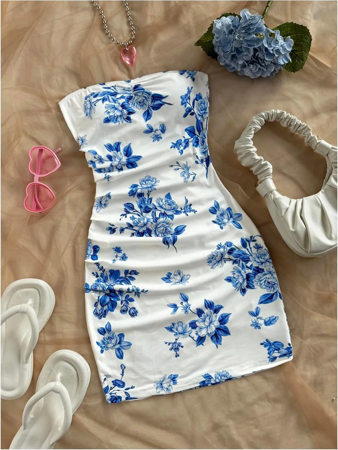 MakeMeChic Women's Summer Floral Tube Top Mini Dresses Blue and White Ruched Strapless Sundress
