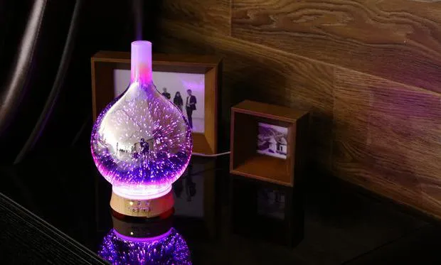 Round Bottom Flask Essential Oil Aromatherapy 6 Colorful LED Light Display Diffuser with a 3D Glass Vase Cover and a comforting Cool Mist