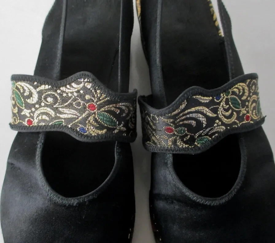 Vintage 40s Black Satin & Gold Brocade Slingback Wedge Slippers / Shoes 8