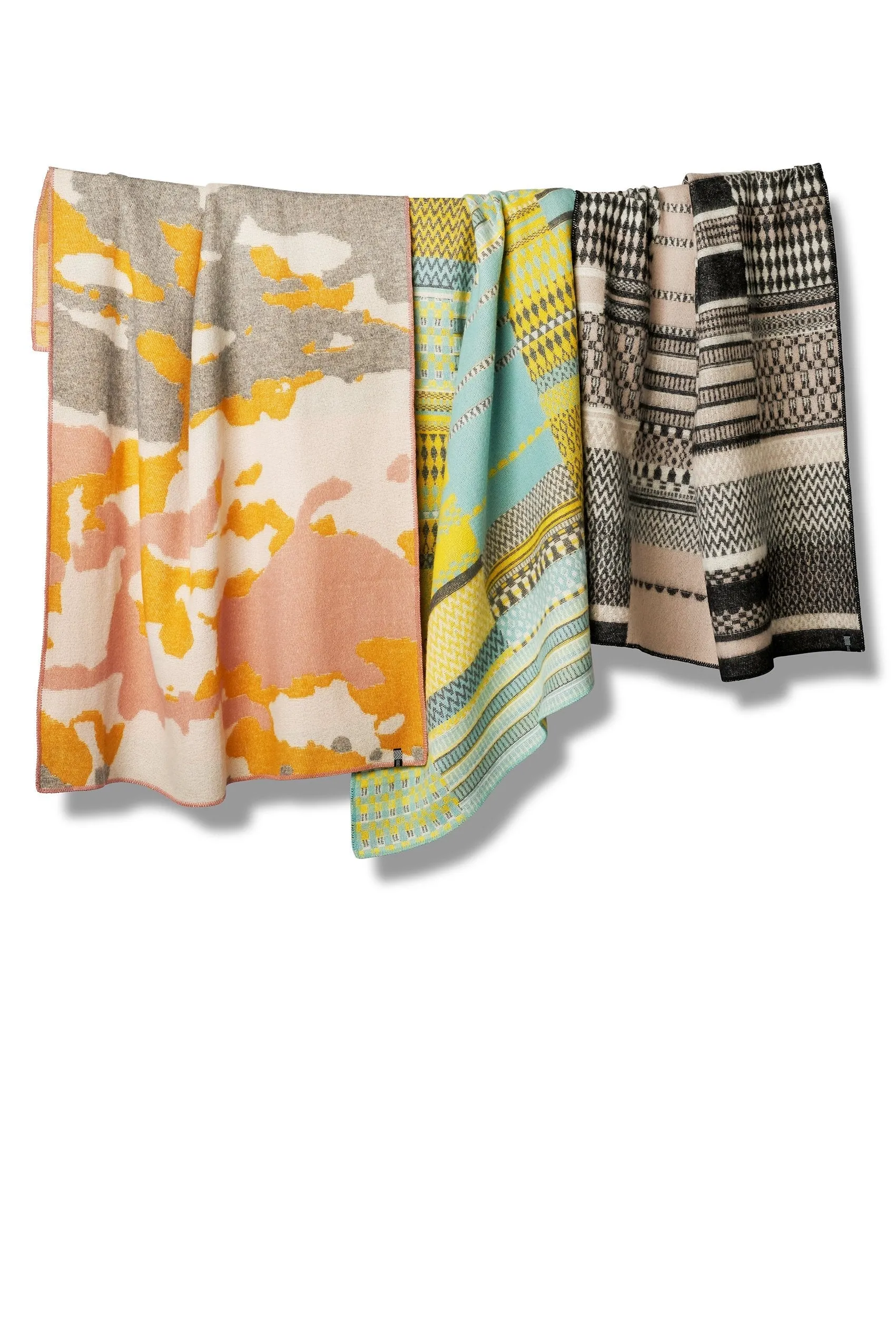 Wool Blanket "Stain" by Michele Rondelli